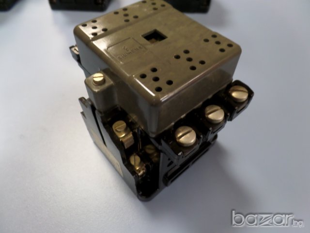 Контактор Siemens 22 A, 220 V, снимка 7 - Ключове, контакти, щепсели - 8131222