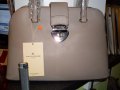 David Jones луксозна светло-бежова чанта, снимка 1 - Чанти - 19633802