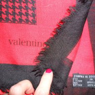 100% VALENTINO vintage автентичен дамски шал wool, silk Нов!, снимка 6 - Шапки - 13124213