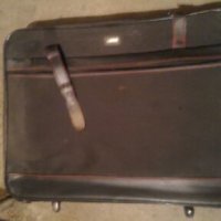 Голям класически куфар, снимка 2 - Други стоки за дома - 25803012