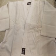 кимона за карате,джудо,колани,миди,ръкавици,протектори нови, снимка 1 - Други спортове - 7148724