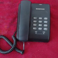 Продавам Жичен домашен телефонен апарат Сагемком с лед индикатор, снимка 1 - Други ценни предмети - 10975486