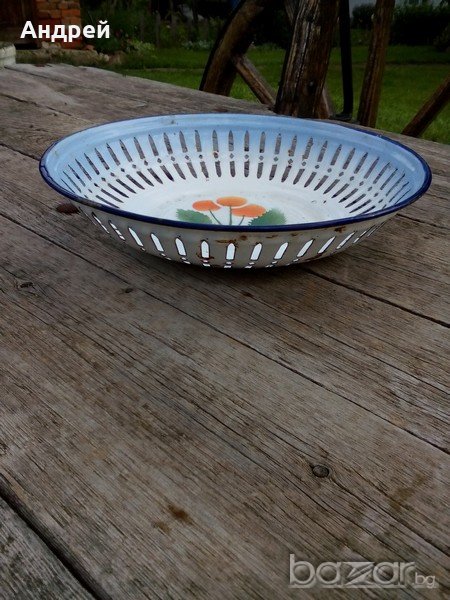 Стара емайлирана фруктиера, снимка 1