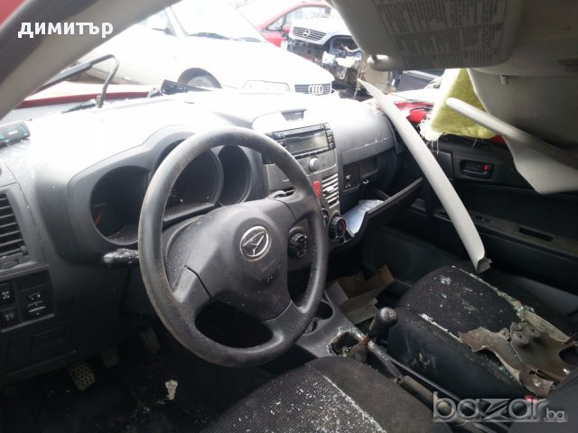 Daihatsu Terios 1.5 105k.c 4x4-НА ЧАСТИ!!, снимка 9 - Автомобили и джипове - 14438682