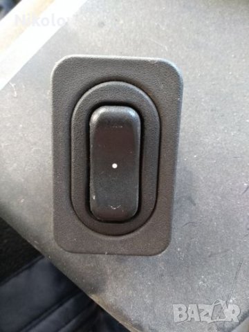 Копче за Ел. Стъкла предно дясно за Опел корса Ц, Мерива, Комбо 