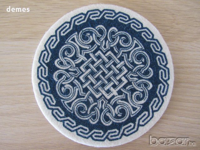 Комплект от 6 подложки за чаши от филц, Монголия, снимка 3 - Декорация за дома - 20698273