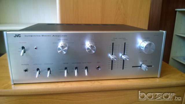 jvc-vn300 integrated stereo amplifier-made in japan-нов внос швеицария, снимка 3 - Ресийвъри, усилватели, смесителни пултове - 7690640