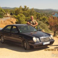 Mercedes E200, снимка 4 - Автомобили и джипове - 10589986