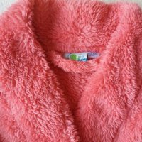 Плюшен детски халат в розово размер 104/110, снимка 5 - Хавлии и халати - 20282078