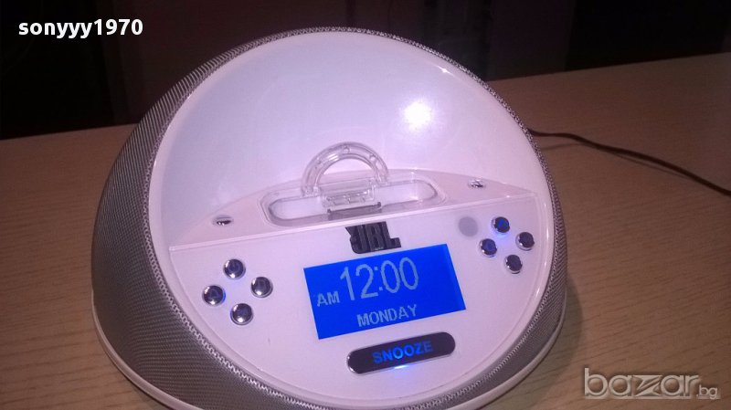 Jbl fm/am/aux dock for iphone/ipod-активна колона-внос швеицария, снимка 1