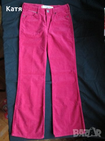 Джинси кадифе червено Wrangler нови р.27 чарлстон, снимка 4 - Панталони - 25364808