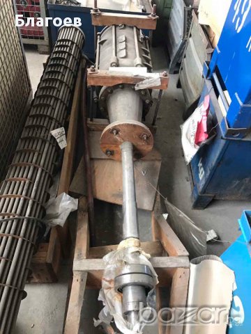 Редуктори, двигатели, помпи, снимка 17 - Електродвигатели - 17892382