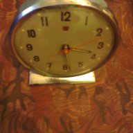 часовник будилник, снимка 3 - Антикварни и старинни предмети - 9982813