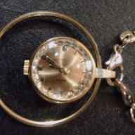 Часовник механичен "Чайка" позлатен., снимка 1 - Антикварни и старинни предмети - 16468458