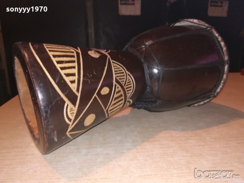 масивна тарамбука-дърво с резба-29х16см-внос швеицария, снимка 1