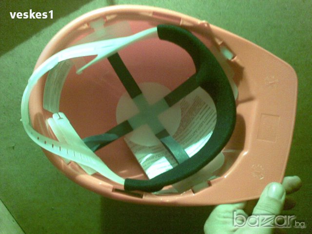 Предпазна каска, снимка 2 - Други машини и части - 8264832