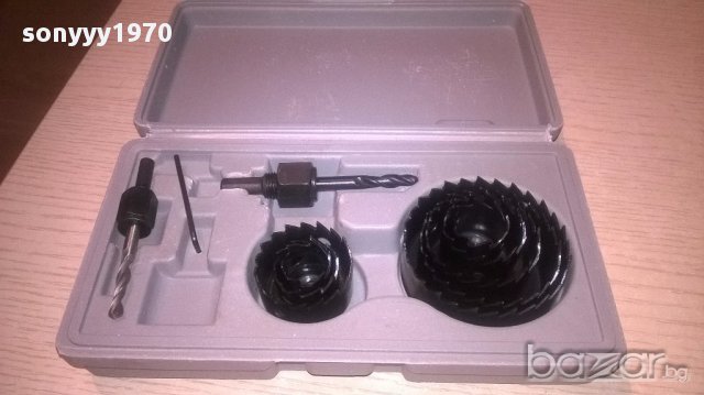 Фрези-Комплект от 11бр фрези и свредла-нови