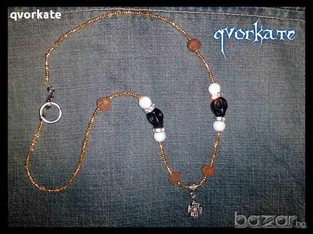 Колие с кръст и черепи, снимка 1