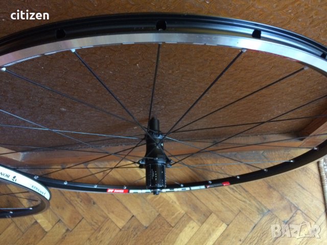 капли Bontrager Race Lite RL TLR Tubeless (11х), снимка 2 - Части за велосипеди - 22853623