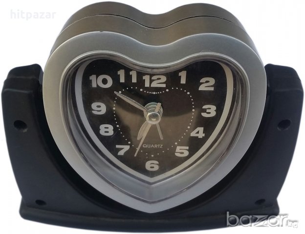 Настолен часовник с подвижно тяло и форма на сърце