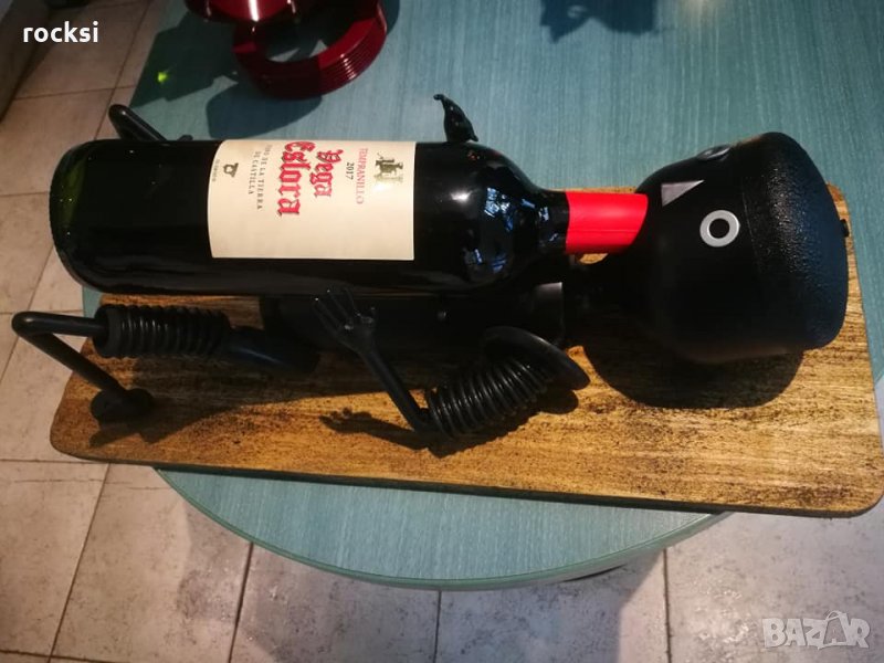 Арт стойка за вино, снимка 1