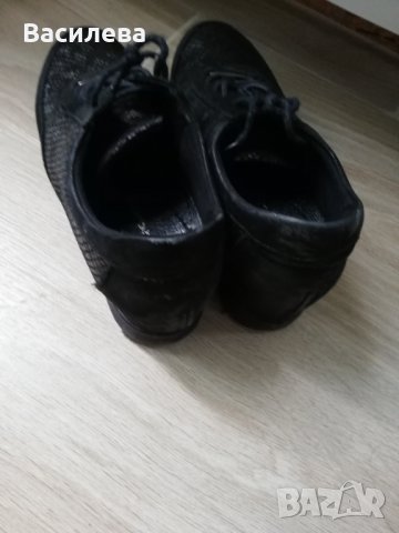 Дамска обувка, снимка 3 - Дамски ежедневни обувки - 25492346