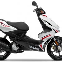 yamaha aerox ямаха аерокс на части - ---20 лева за кожух с стартер биела и лагери----имам чисто нова, снимка 1 - Части - 22723835