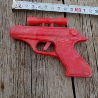 Пистолет,играчка, снимка 1 - Антикварни и старинни предмети - 18557521