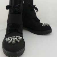 Дамски обувки Lever-Black, снимка 1 - Дамски ежедневни обувки - 25859363