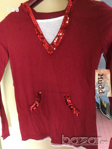 Нова блузка, снимка 1 - Блузи с дълъг ръкав и пуловери - 18363342