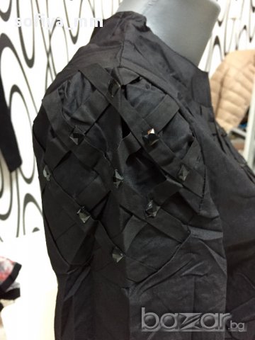 Дамска блуза с камъни, снимка 5 - Блузи с дълъг ръкав и пуловери - 16143127