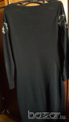 Бутикова черна рокля с бродерия цветя размер М, снимка 7 - Рокли - 17776106