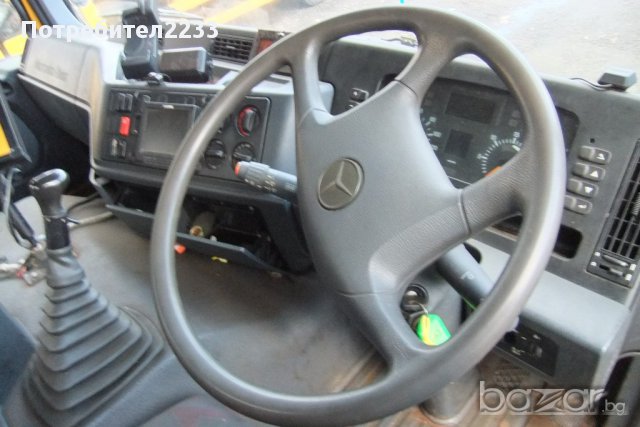 Продавам - Мерцедес Актрос - 3331 / 6х6 / 6х4 / 4х4  + блокажи / 119000км., снимка 16 - Камиони - 12621008