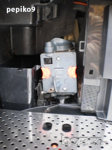 Продавам кафемашини внос от Германия робот,пълен автомат AEG Caffè Silenzio CS 5000, снимка 12 - Кафемашини - 16353229