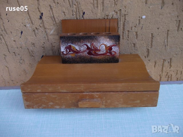 Моливник с чекмедже дървен от соца съветски, снимка 2 - Други ценни предмети - 25995190