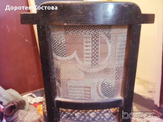 Стар дървен стол, снимка 12 - Антикварни и старинни предмети - 10403906