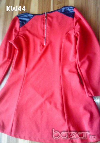 Червена блуза, снимка 4 - Туники - 17393414