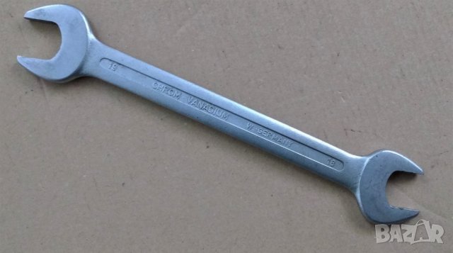 Ключ гаечен - SALTUS - 18x19 - W. Germany