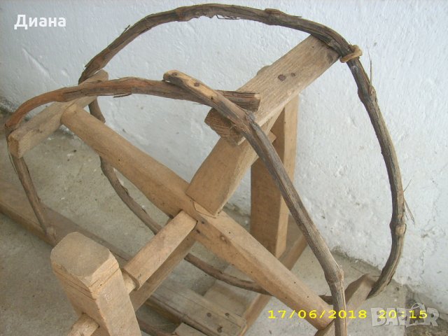 стар възрожденски дървен чакрък , снимка 3 - Антикварни и старинни предмети - 22341386