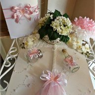 Аксесоари за кръщене в розово и бяло с пеперуди, снимка 1 - Подаръци за кръщене - 16466139