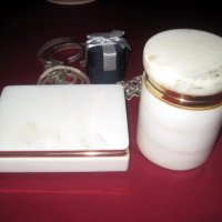 Мраморна кутия сейф, лот сребро, гривни, пръстени, бижута, кутийка, снимка 5 - Антикварни и старинни предмети - 23651738