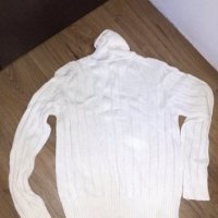 дамски пуловер м/л, снимка 1 - Блузи с дълъг ръкав и пуловери - 19597667