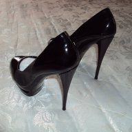 Секси дамски обувки с висок тънък ток, снимка 1 - Дамски ежедневни обувки - 15009488