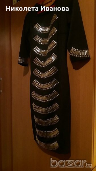 Уникална рокля със златисти кабзи, снимка 1