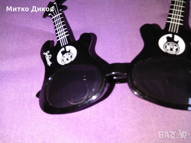 Слънчеви очила форма китара Джак Даниел нови UV, снимка 4 - Слънчеви и диоптрични очила - 24001910