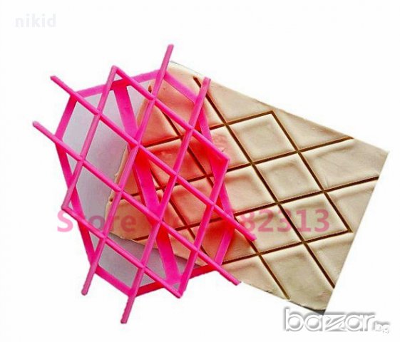 едра мрежа решетка ромб ромбове баклавички резец за украса и декор на торти фондан борд, снимка 2 - Форми - 17765349