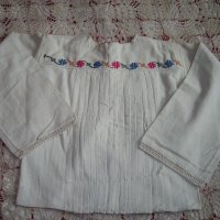 Автентична къса кенарена риза от национална носия, снимка 3 - Антикварни и старинни предмети - 18871271