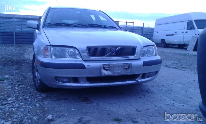 Volvo V40 1.9TDi 115кс 2001г на ЧАСТИ, снимка 1