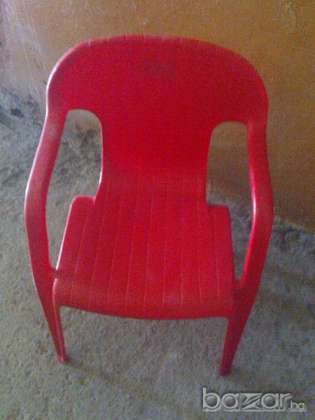Пласмасово удобно столче Промоция, снимка 1
