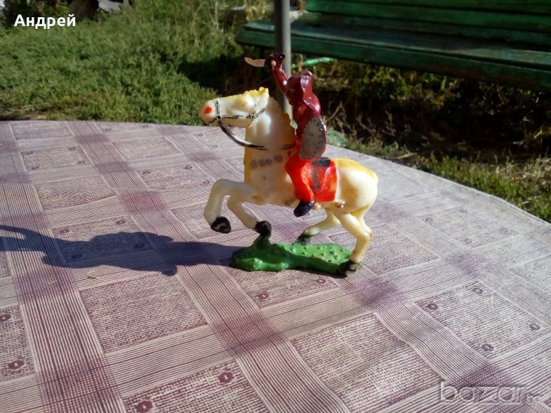 Играчка,фигурка, снимка 1